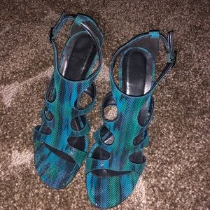 STUART WEITZMAN HEELS